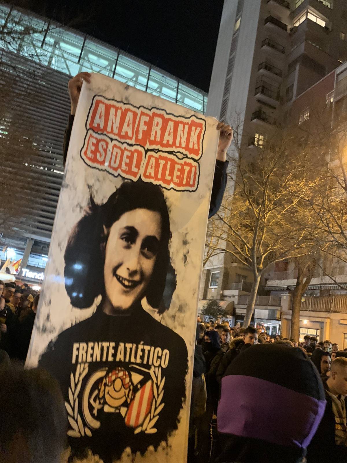 "Anna Frank è dell'Atletico", stupida provocazione prima del derby di Madrid